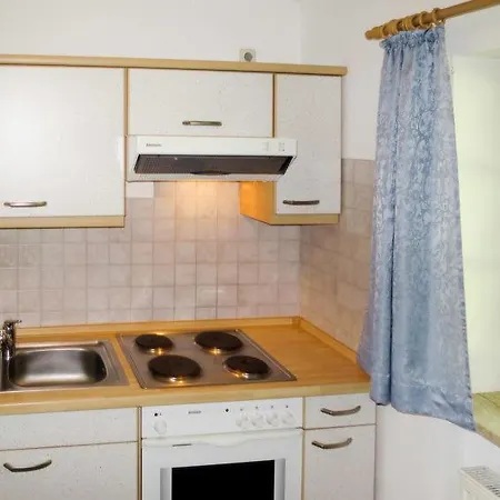 Neunussberg Sleeps 25 Hébergement de vacances