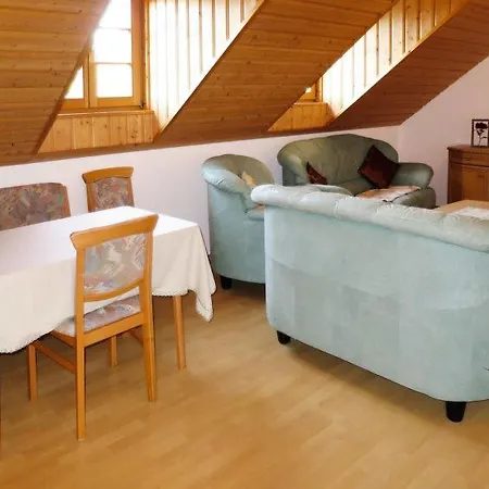 Neunussberg Sleeps 25 *